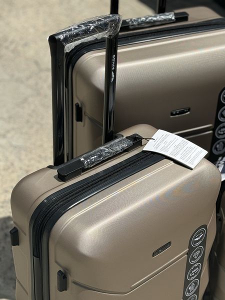 Комплект дорожных чемоданов Wings 148 (mini, S, M, L), цвет: Шампань, поликарбонат, арт. Wings ПК 148 (шам) All Wings 148 (champagne) All фото